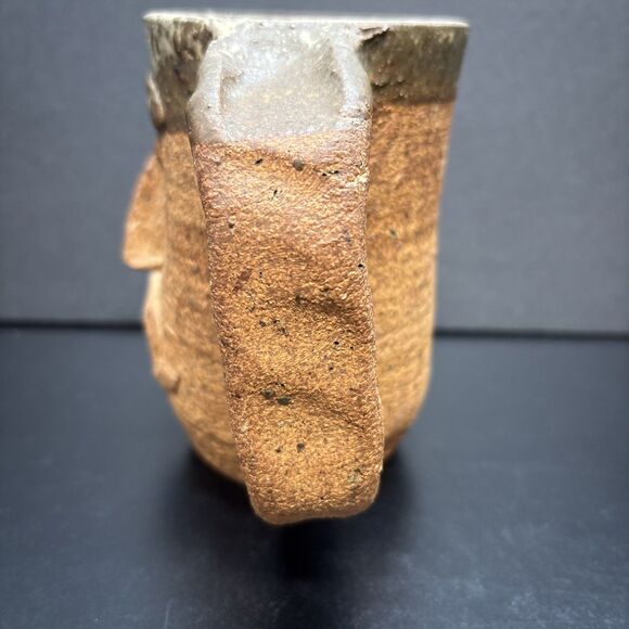 Robert Weiss Originals Vintage Stoneware Face Mug - Picture 2 of 4
